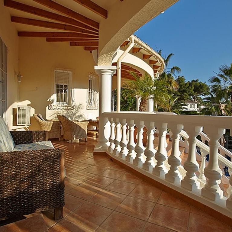 Luxury 5 Bed Mountain Views Heated Pool Games Room - Casa - 15