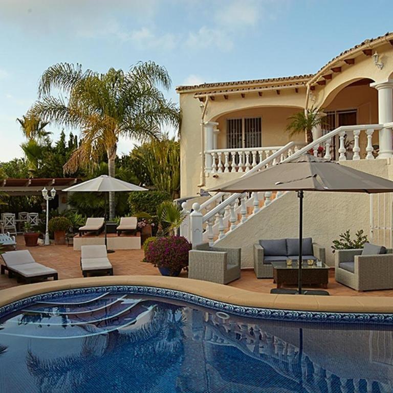 Luxury 5 Bed Mountain Views Heated Pool Games Room - Casa - 20