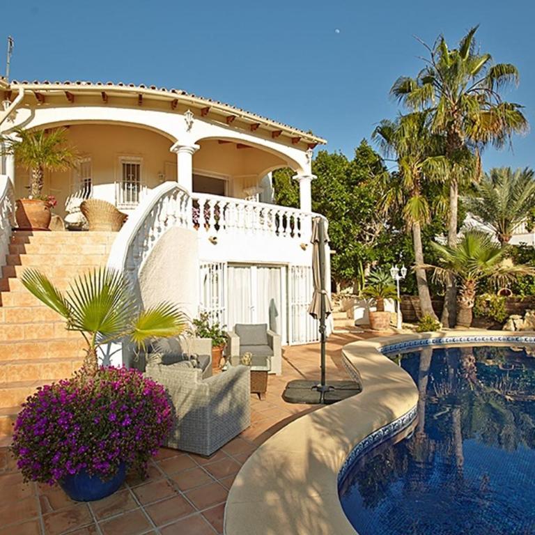 Luxury 5 Bed Mountain Views Heated Pool Games Room - Casa - 14