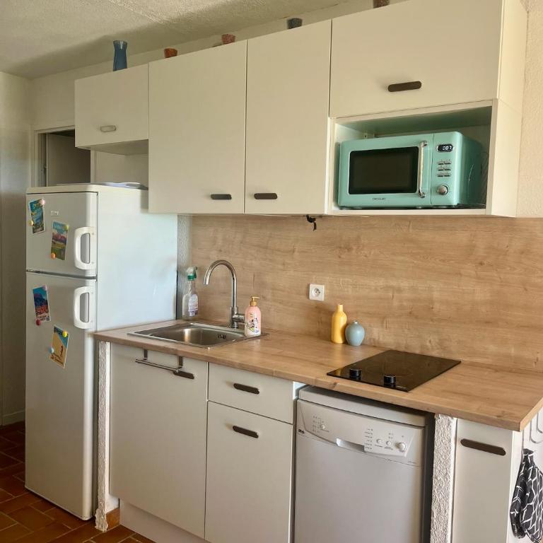 Les Issambres, appt accès direct plage sable, idéal 4 pers, vue mer, Clim - Appartement - Vue sur Mer - 3