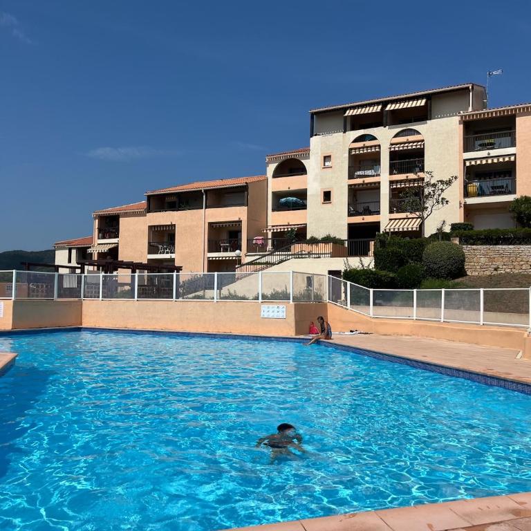 Les Issambres, appt accès direct plage sable, idéal 4 pers, vue mer, Clim - Appartement - Vue sur Mer - 22