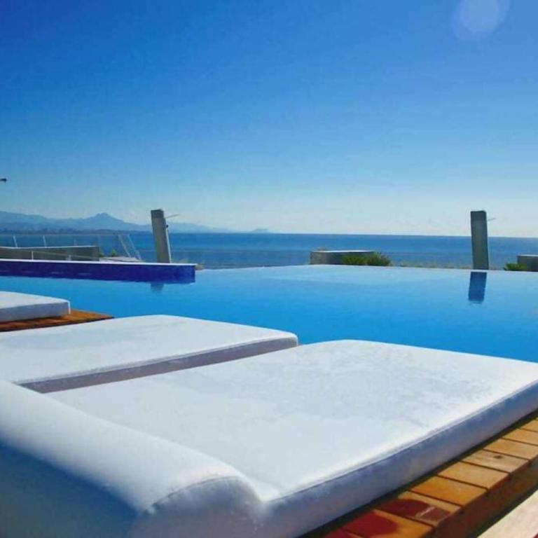 Exclusivo apartamento frente al mar en Infinity - Apartamento de 2 dormitorios - 1
