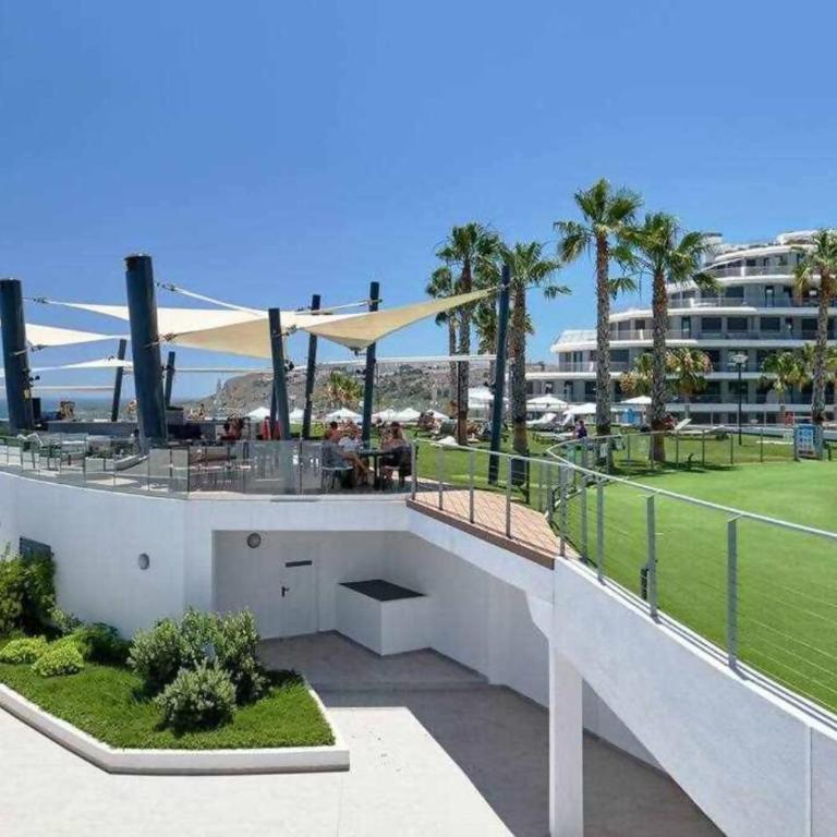 Exclusivo apartamento frente al mar en Infinity - Apartamento de 2 dormitorios - 30