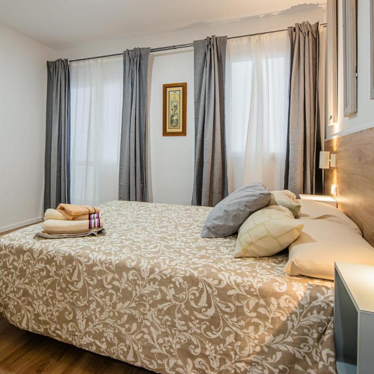CARTAGENAFLATS, Apartamentos San Francisco - Apartamento Familiar de 2 dormitorios - 3