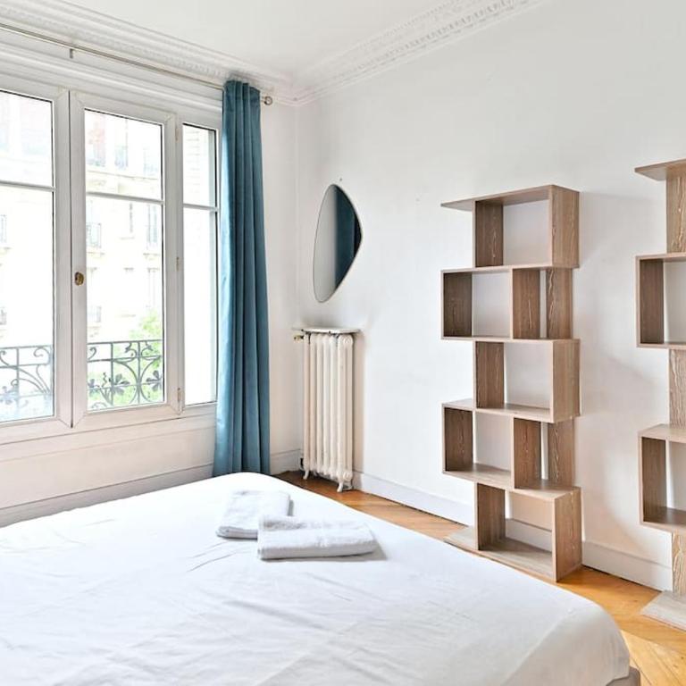 Appartement Haussmannien lumineux et central- II - Appartement 1 Chambre - 2