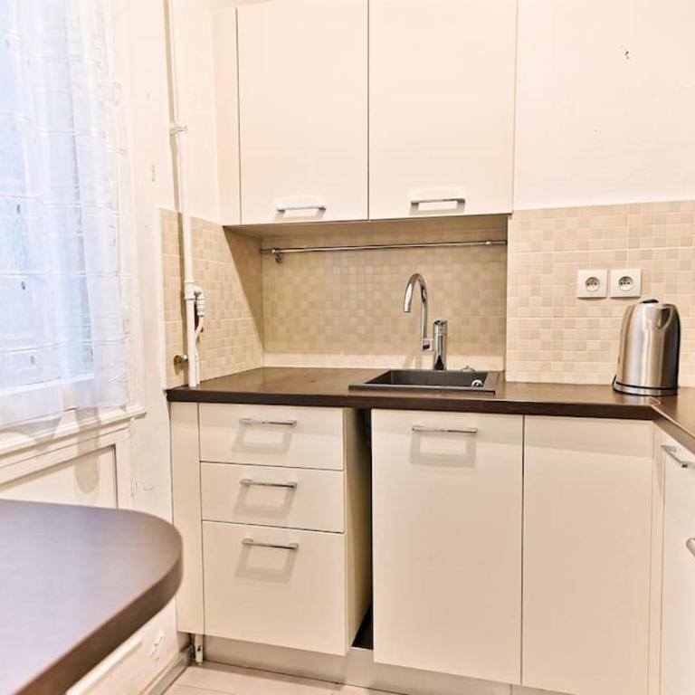 Appartement Haussmannien lumineux et central- II - Appartement 1 Chambre - 7