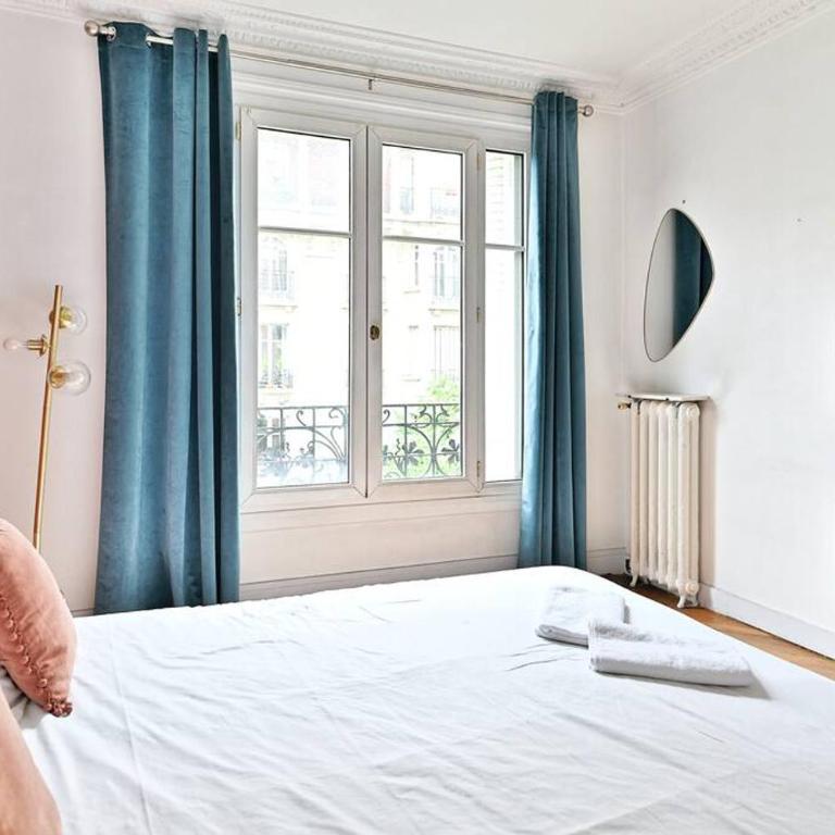 Appartement Haussmannien lumineux et central- II - Appartement 1 Chambre - 19