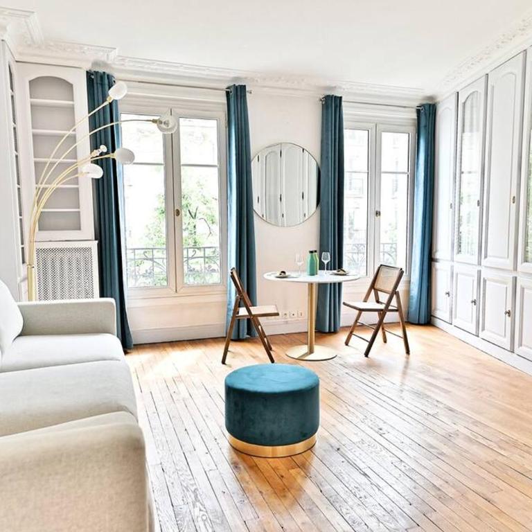 Appartement Haussmannien lumineux et central- II - Appartement 1 Chambre - 22