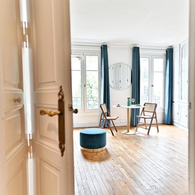 Appartement Haussmannien lumineux et central- II - Appartement 1 Chambre - 29