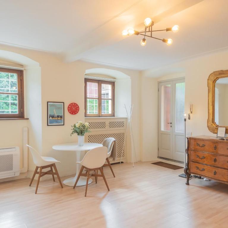 La Piazza di Cernobbio by Rent All Como - Appartamento - 22