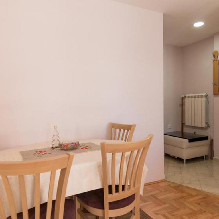 Vila Zlatna Pahulja - Apartman sa 2 Spavaće Sobe - 7