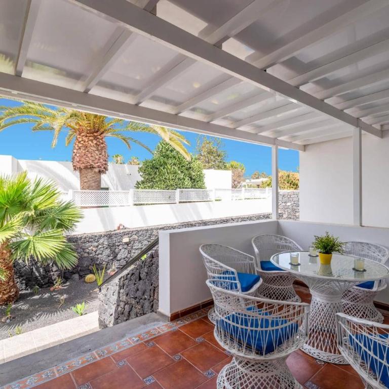 Villa Alvaro Dos by Villa Plus - Villa - 13
