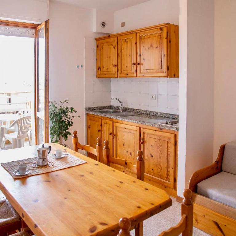 Residence with swimming-pool in Alghero just 150 mt from the beach - Appartamento con 1 Camera da Letto - 12