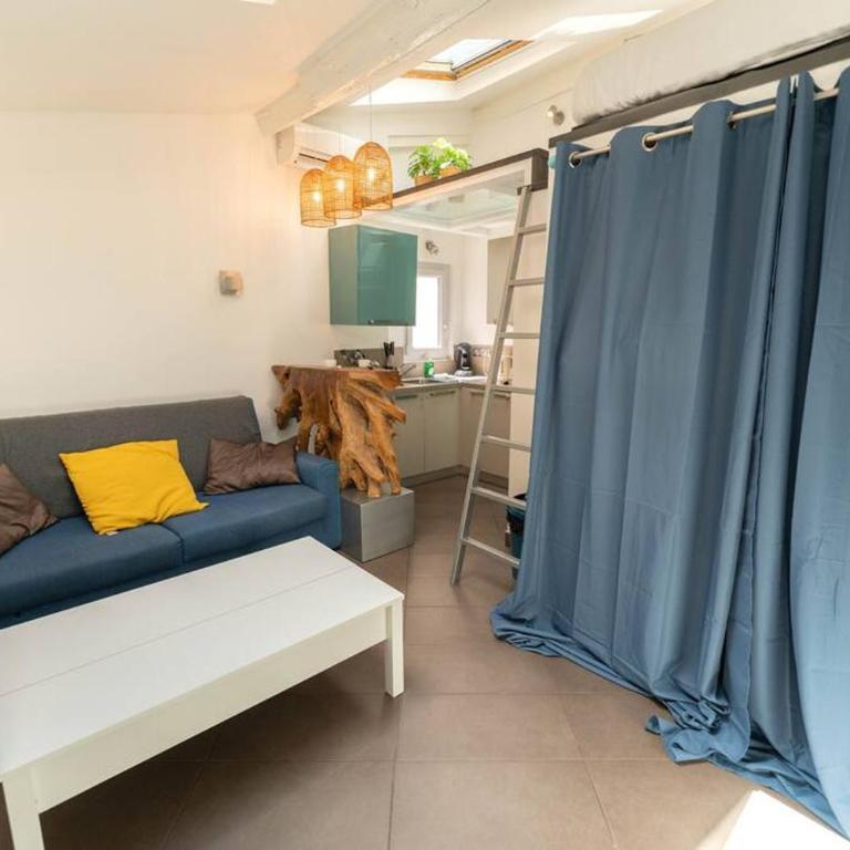SK Joli Studio, Le Port, Clim, Tramway, Wifi 17 BONAPARTE - Appartement 1 Chambre - 6
