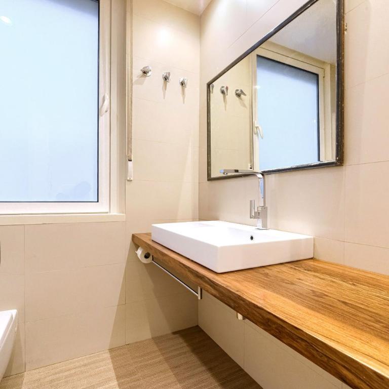 VT Céntrico con Encanto Cerca de San Mamés - Two-Bedroom Apartment - 18