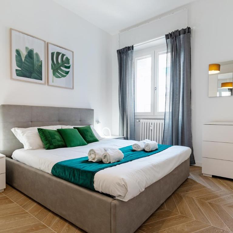 PORTA ROMANA Nuovo Trilocale Wifi e AC - Appartamento con 2 Camere da Letto - 1