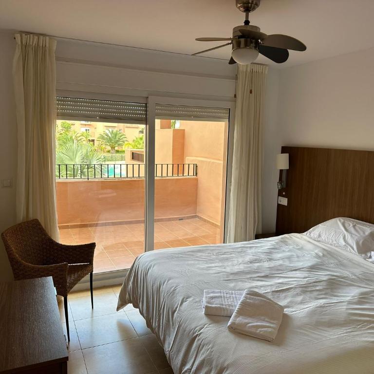 Mar Menor Golf Resort 2 Bed Apartment - Apartamento de 2 dormitorios con vistas a la piscina - 5