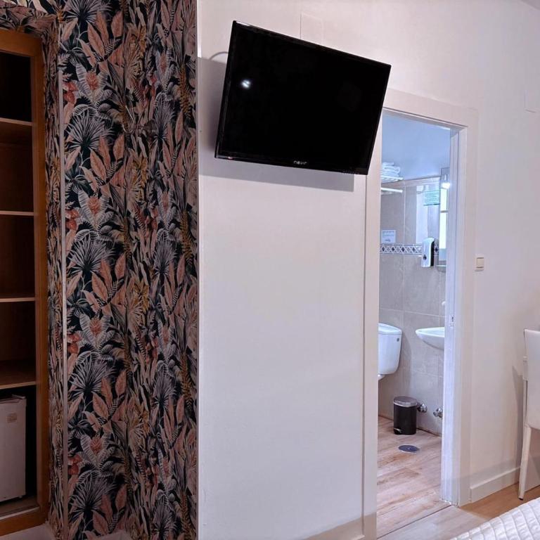 Guadalupe Hostal By Torremolinos On-line - Habitación Doble con terraza - 1 o 2 camas - 6