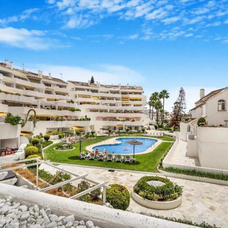 Casa Fina Marbella Urb El Dorado - Apartment - 3