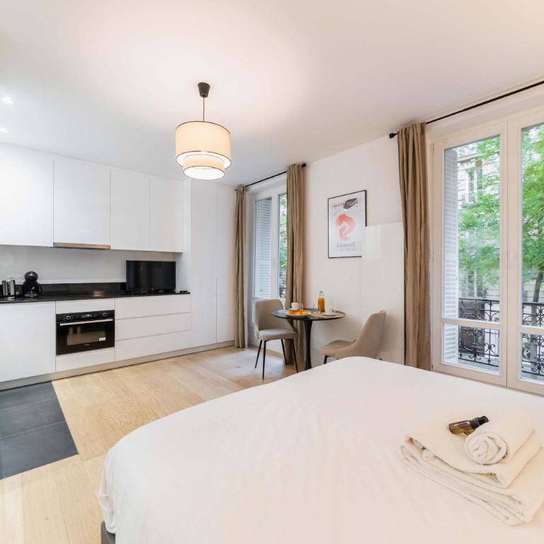 Studio refait a neuf montmartre - paris 18 - 2P - Studio - 2