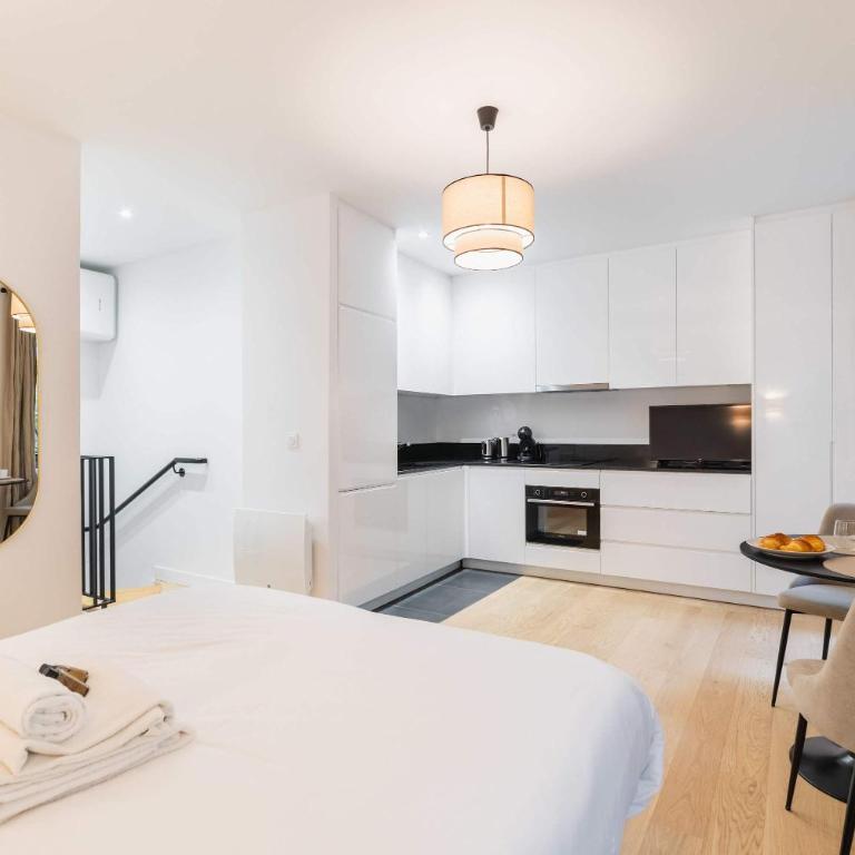 Studio refait a neuf montmartre - paris 18 - 2P - Studio - 1