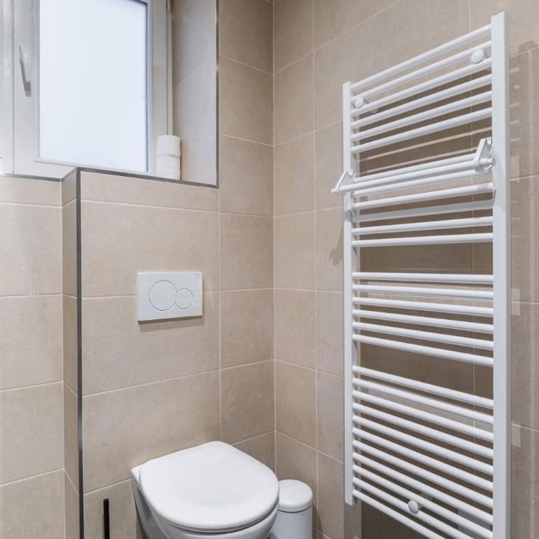 Studio refait a neuf montmartre - paris 18 - 2P - Studio - 11