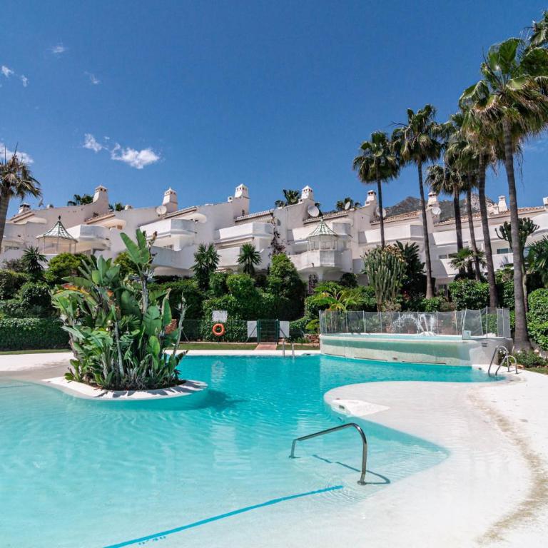 3 Townhouse with private garden in Marbella - Casa - 2