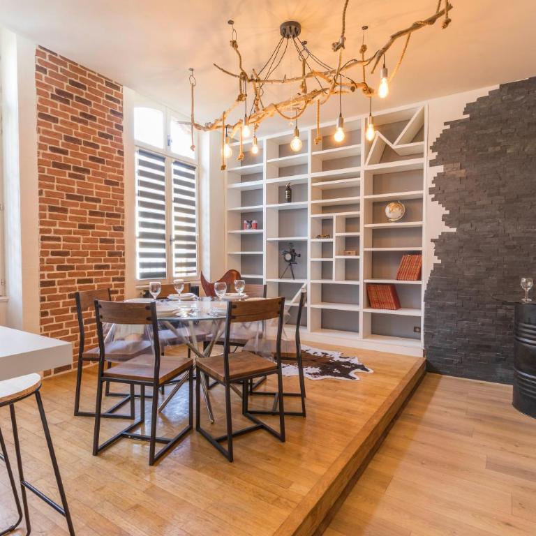 l'atypique au centre des arcades Elégant Spacieux - Appartement 2 Chambres - 21