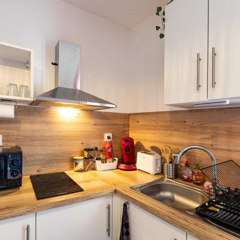 T3 Aqui es Besièrs - Centre-Historique - Cathédrale & Halles - Clim - Wifi - Free parking sur demande - Appartement 2 Chambres - 5