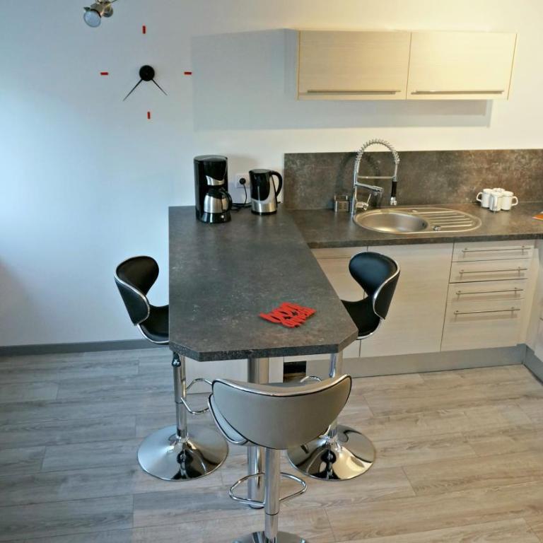 Little Suite - Nathan - Apartment - 16