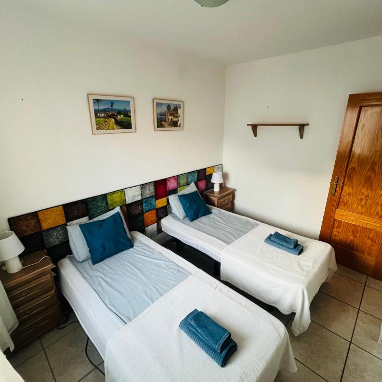 Bougain-casa - Two-Bedroom Apartment - 7