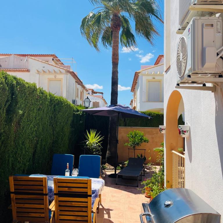 Bougain-casa - Two-Bedroom Apartment - 3