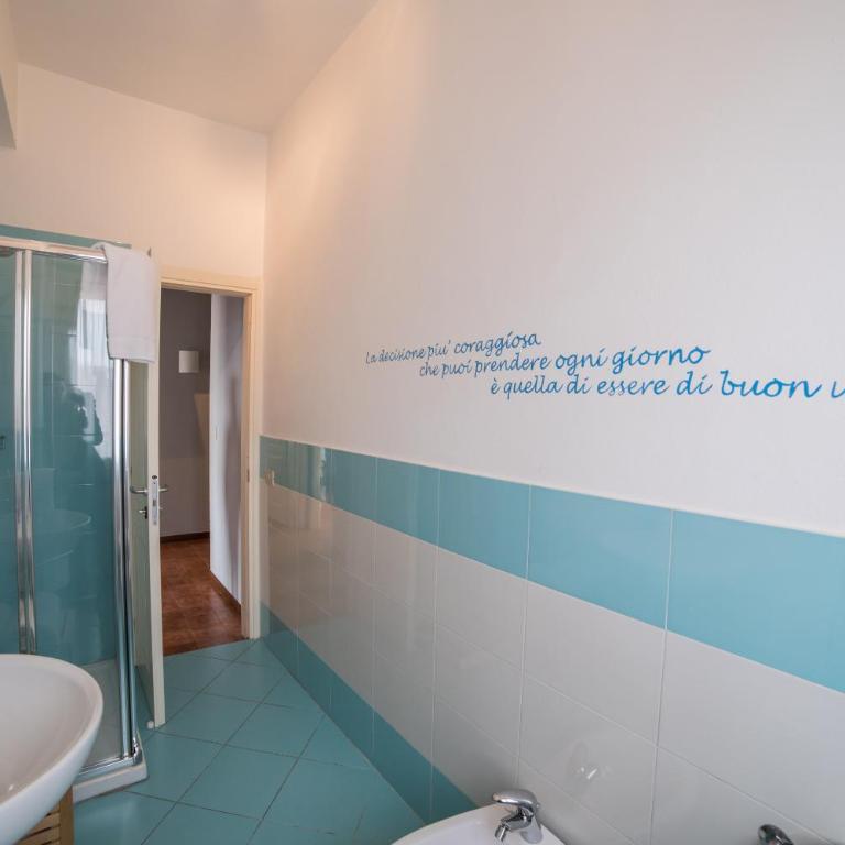 B&B Cento Passi Dalle Mura - Camera Matrimoniale con Bagno Privato Esterno - 7