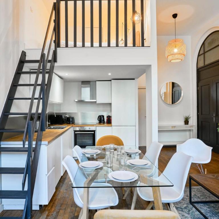 Bright 3-bedroom 2-bathroom flat. - Appartement - 7