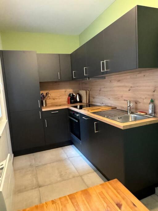 Appartement paisible et charmant au centre ville - Appartamento con 1 Camera da Letto - 12