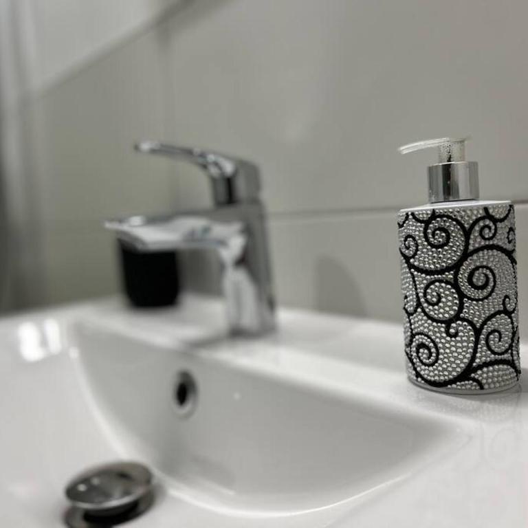 Appartement paisible et charmant au centre ville - Appartamento con 1 Camera da Letto - 25