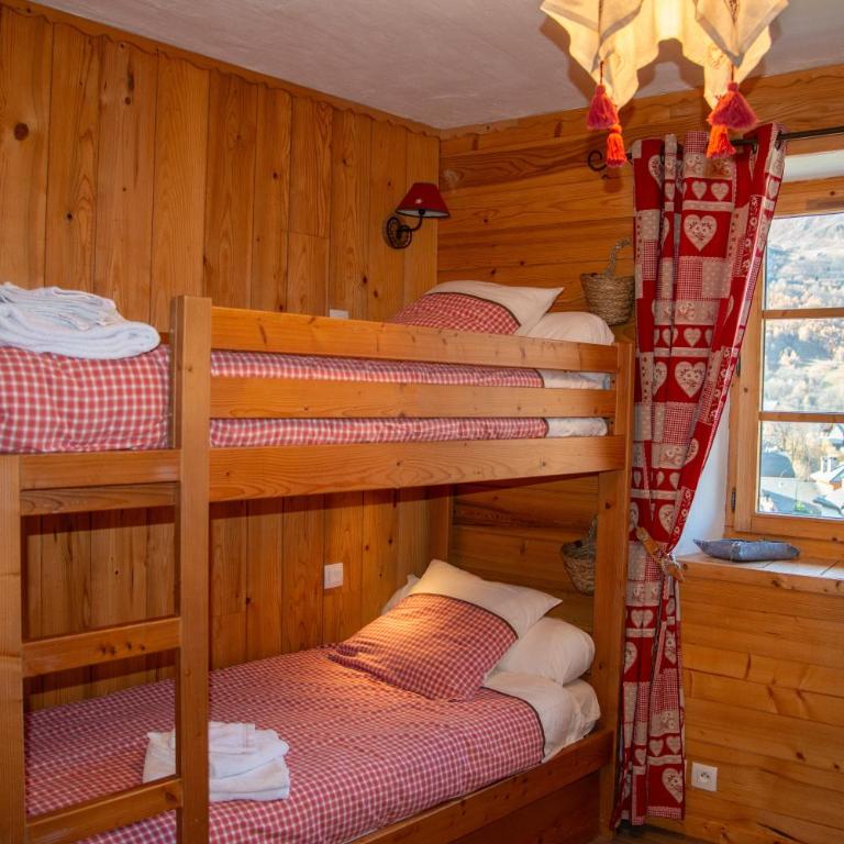 CHALET de charme 13 personnes avec Sauna SKI O PIEDS - Chalet 6 Chambres - 40