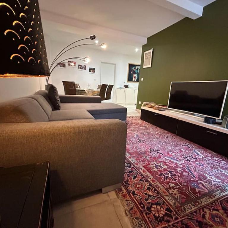 Appartement spacieux 100m2 avec 3 chambres 3 SDB - Apartment mit 3 Schlafzimmern - 45