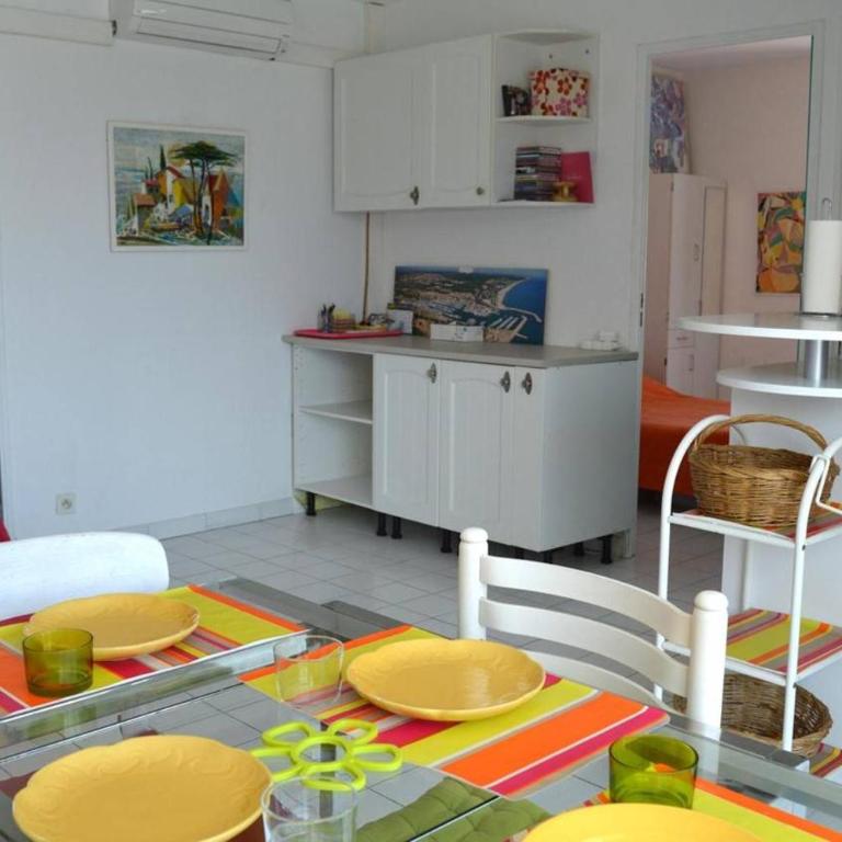 Appartement deux pièces cabine ARGELES SUR MER AR260-214 - Appartement - 7