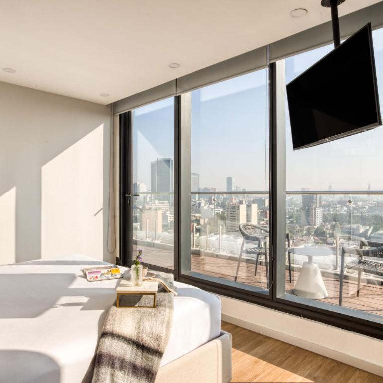 ULIV Mexico City - Two-Bedroom Apartment with Balcony - 5