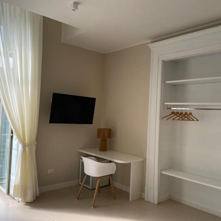 Residenza Sansevero - Dimore Partenopee - Camera Quadrupla con Balcone - 8