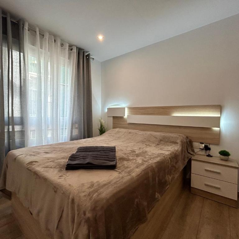 Casa de la Playa in the Old Town of Benidorm - Two-Bedroom Apartment - 23
