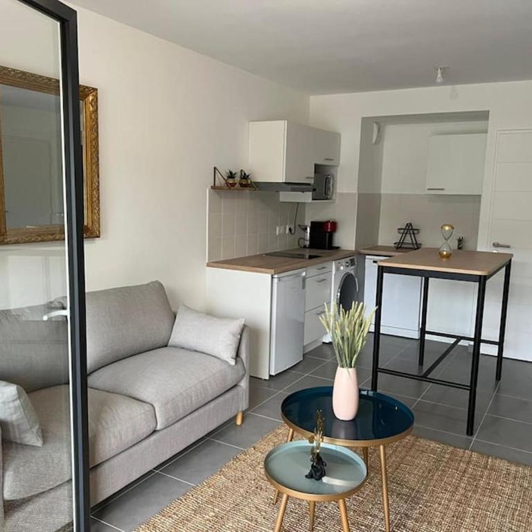 Charmant appartement a Bormes les Mimosas - Apartamento de 1 dormitorio - 3