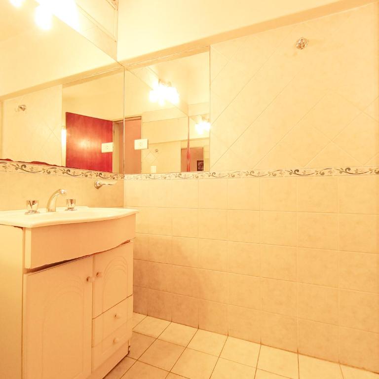 Edificio en Avenida Libertad - Apartamento - 10