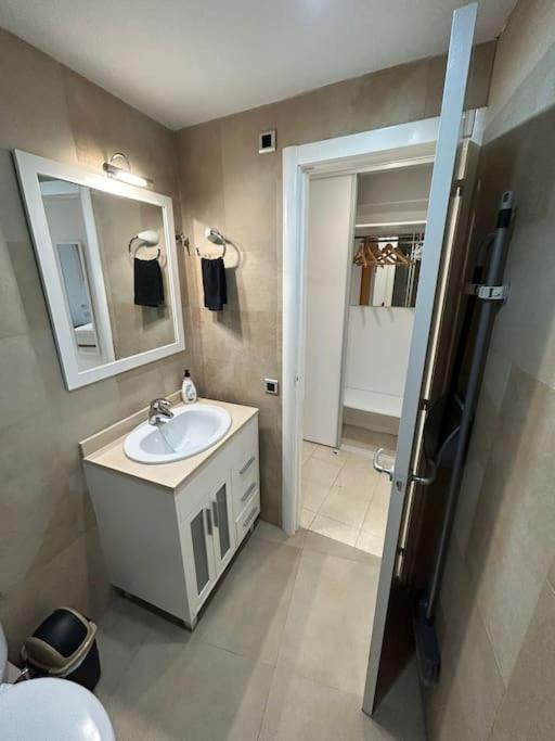 Apartamento acogedor en primera línea de playa - One-Bedroom Apartment - 10