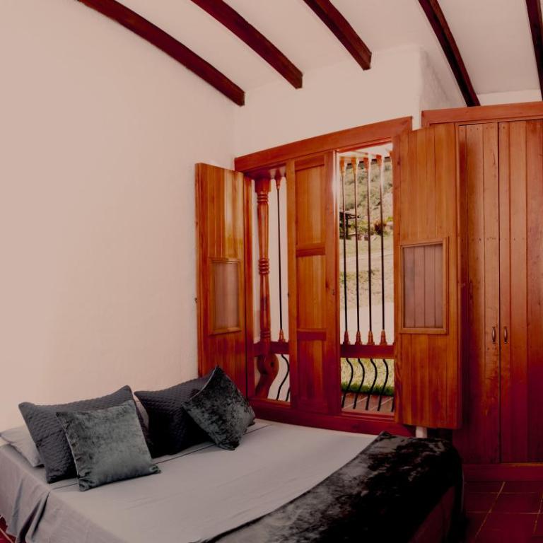 Hacienda La Tulia Eco Hotel - Habitación Cuádruple con baño privado - 5