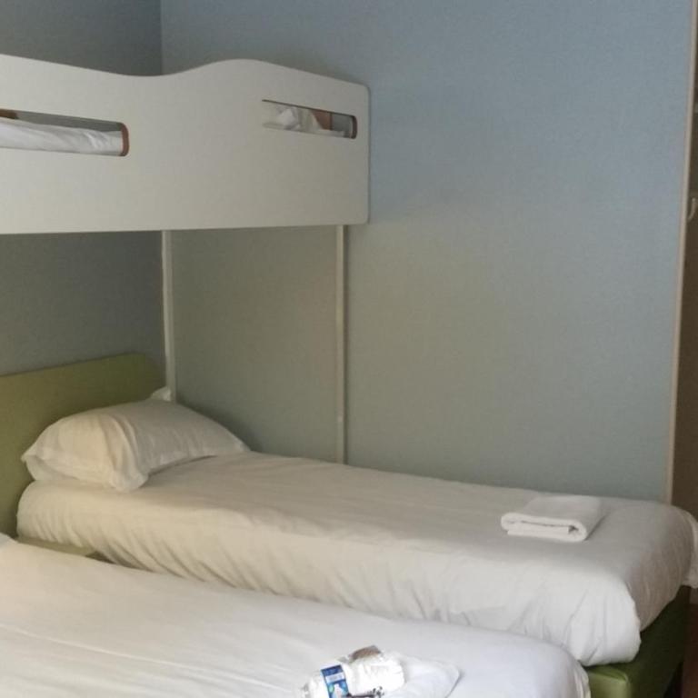 Hôtel Inn Design Moutiers - Dreibettzimmer mit Bergblick - 5