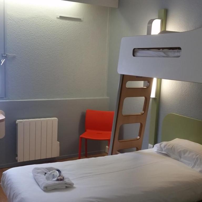 Hôtel Inn Design Moutiers - Dreibettzimmer mit Bergblick - 3