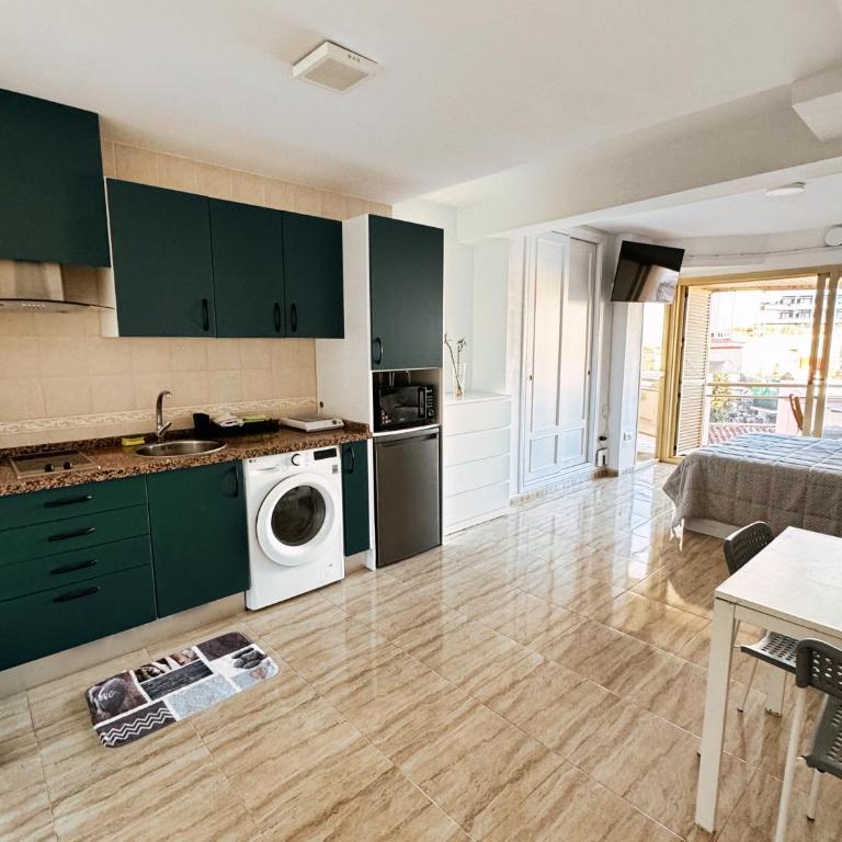 Nogalera Center Apartment with a stunning Terrace - Apartamento de 1 dormitorio - 4
