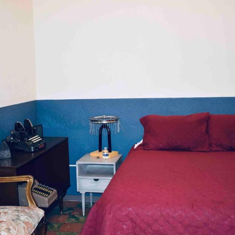 Bed & Bike Loft - Two-Bedroom Apartment - 8
